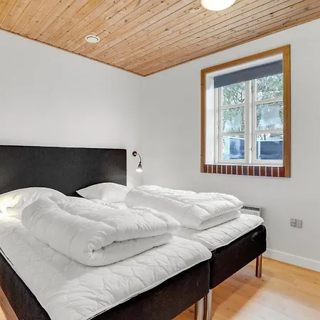 Holiday home Cozy In Romo With Kitchen Bolilmark